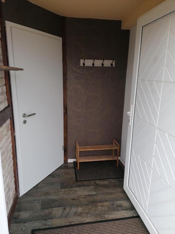 Tinas Ferienwohnung Hohendodeleben Exteriör bild