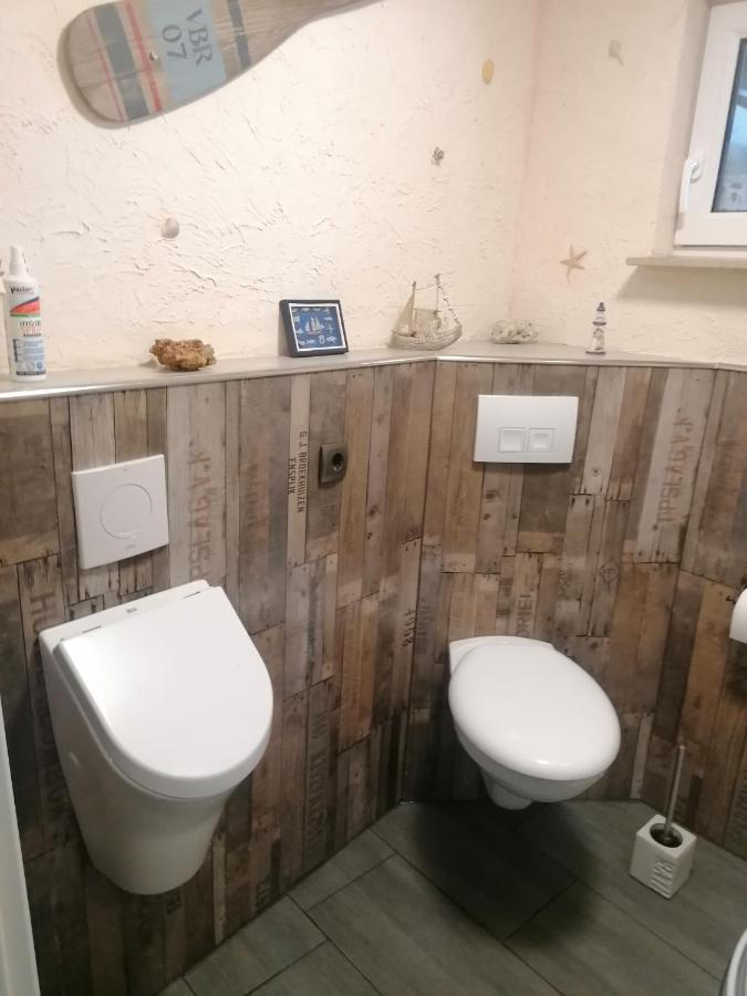 Tinas Ferienwohnung Hohendodeleben Exteriör bild
